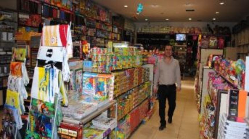 Okul Alışverişi Kırtasiyecileri Memnun Etmedi