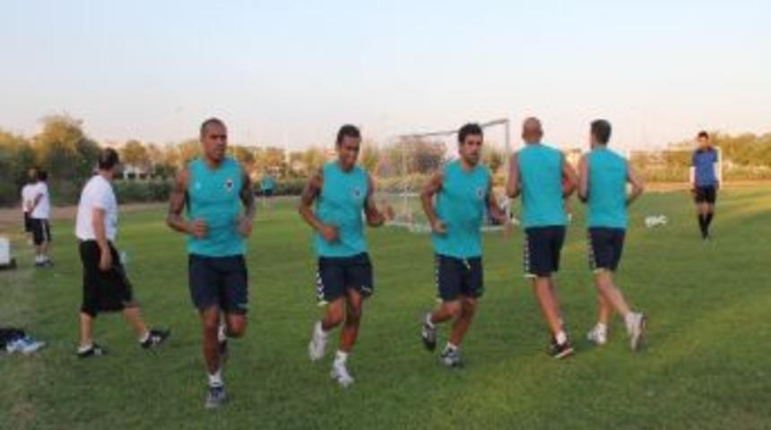 Mersin İdman Yurdu'nda Fenerbah&ccedil;e Ma&ccedil;ı Hazırlıkları S&uuml;r&uuml;yor