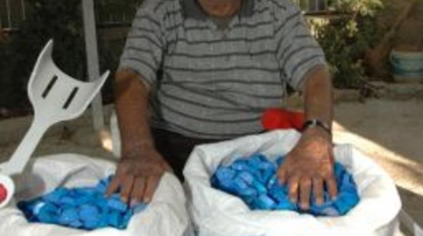 Ak&uuml;l&uuml; Araba Almak İ&ccedil;in 20 Bin Mavi Kapak Topladı