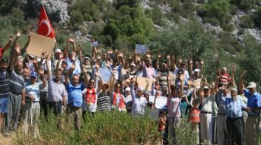 Dalamanlı K&ouml;yl&uuml;lerden Taş Ocağı Eylemi