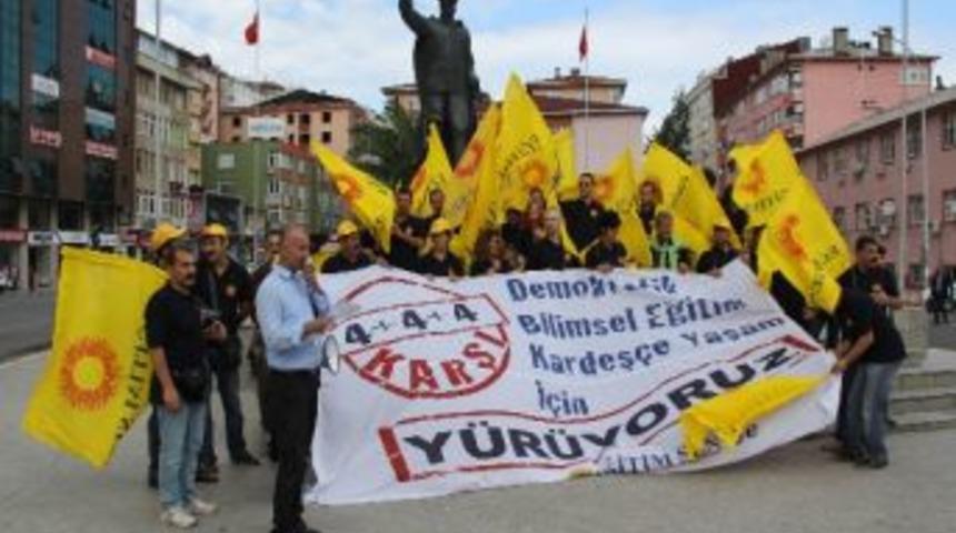 Eğitim Sen 4+4+4 Protestosu'nda Kapıda Kaldı