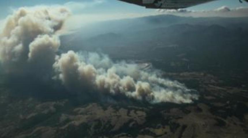 Kazdağları'ndaki Orman Yangını Havadan G&ouml;r&uuml;nt&uuml;lendi