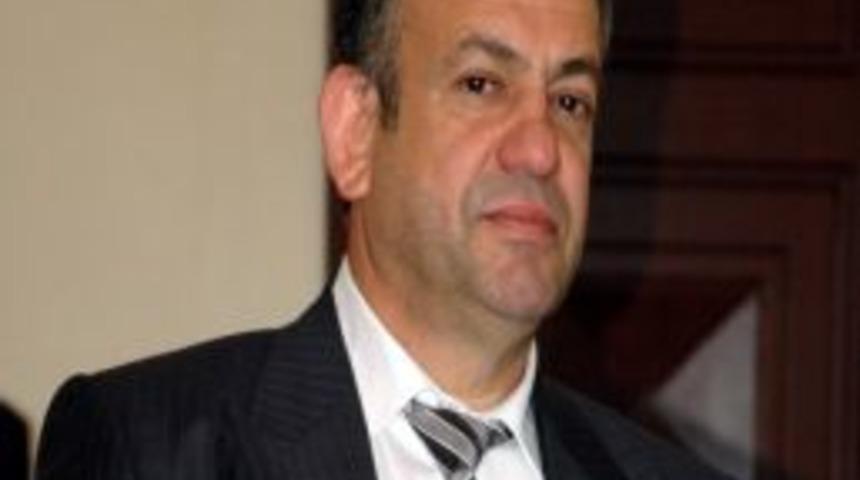 Merinos&rsquo;tan Kışlaya Halı Saha