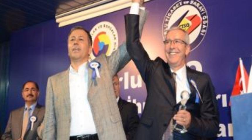 Vergi Rekortmenleri &Ouml;d&uuml;llendirildi