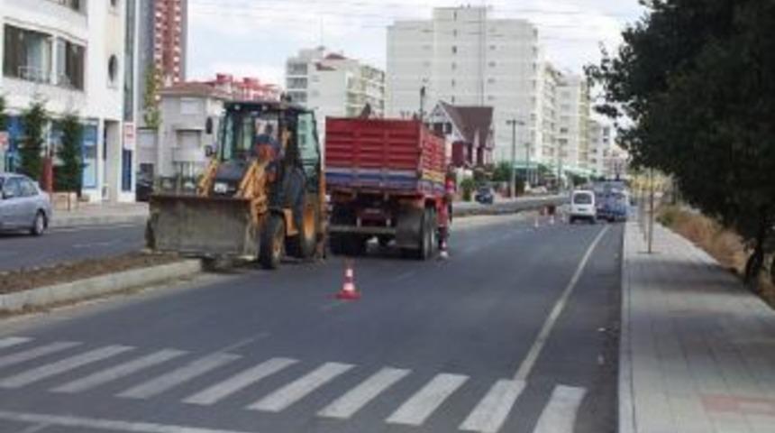 Elektrik Telleri Yer Altına Alınacak, Cadde Aydınlatılacak