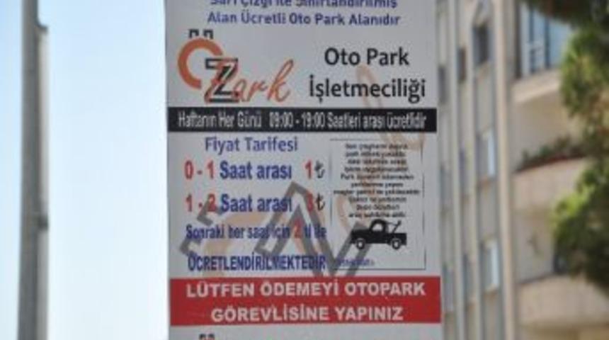Soma&rsquo;da Caddelerde &Uuml;cretli Otopark D&ouml;nemi Başladı