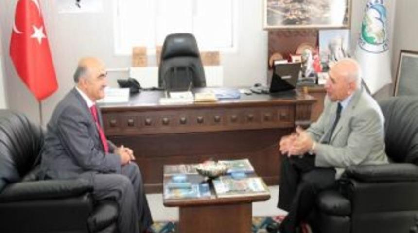 Emniyet M&uuml;d&uuml;r&uuml;nden Veda Ziyareti