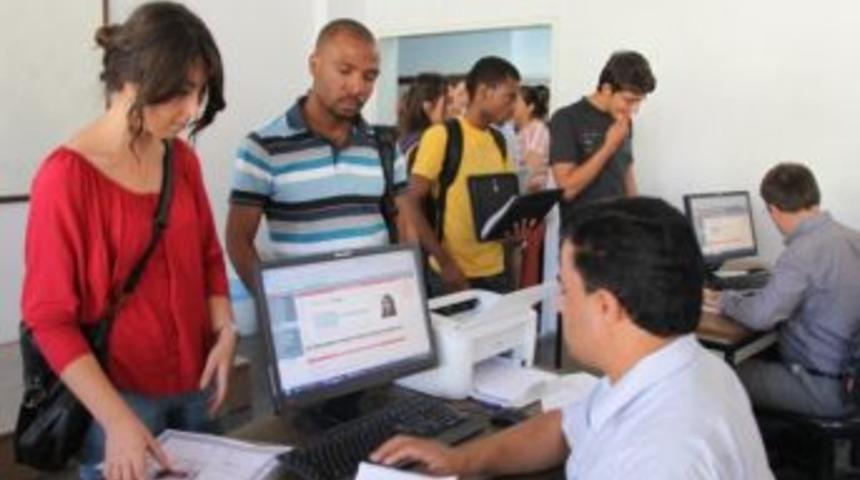 Sd&uuml;&rsquo;de 4 Bin 210 Kontenjan Boş Kaldı