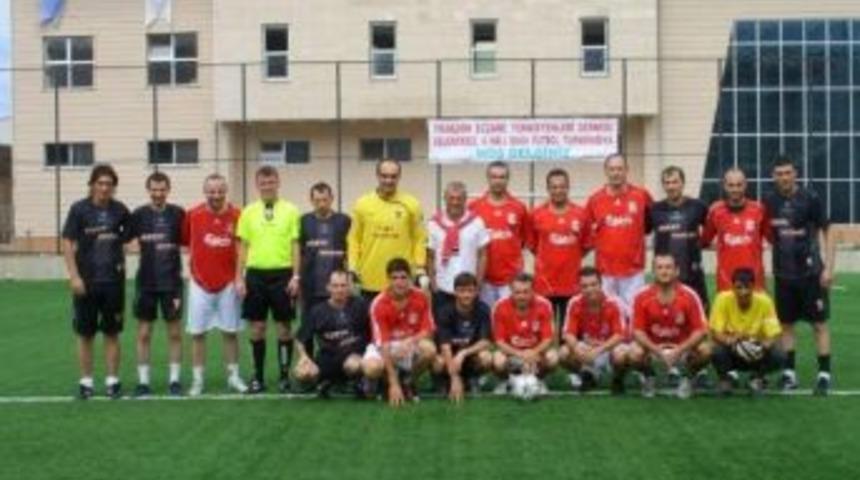 Eczane Teknisyenleri Derneği&rsquo;nin Futbol Turnuvası Başladı.