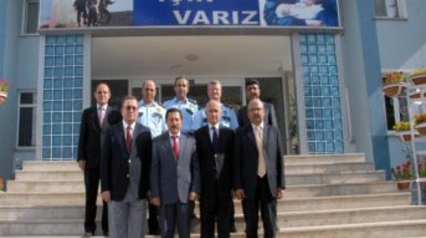 Vali, Emniyet M&uuml;d&uuml;r&uuml;ne Yeni Tayin Yerinde Başarılar Diledi