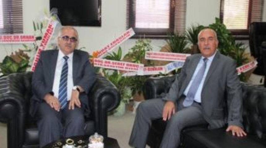 Vali İpek&rsquo;ten Rekt&ouml;r Budak&rsquo;a Hayırlı Olsun Ziyareti