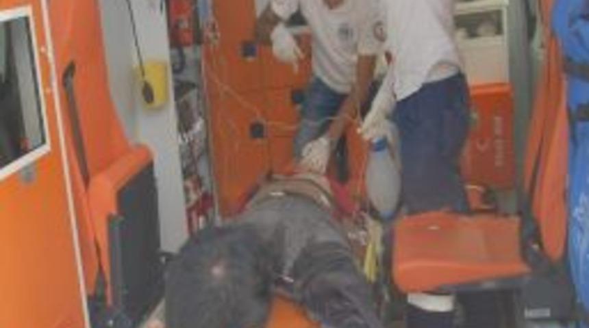 Şanlıurfa&rsquo;da Trafik Kazası: 1 &Ouml;l&uuml;, 2 Yaralı