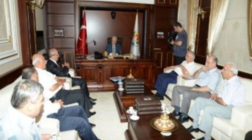 M&uuml;ft&uuml; G&ouml;kce&rsquo;den Aldırmaz&rsquo;a Ziyaret