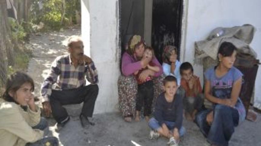 Alaplı&rsquo;da Ihtiya&ccedil; Sahibi 3 Aileye Eşya Yardımı Yapıldı