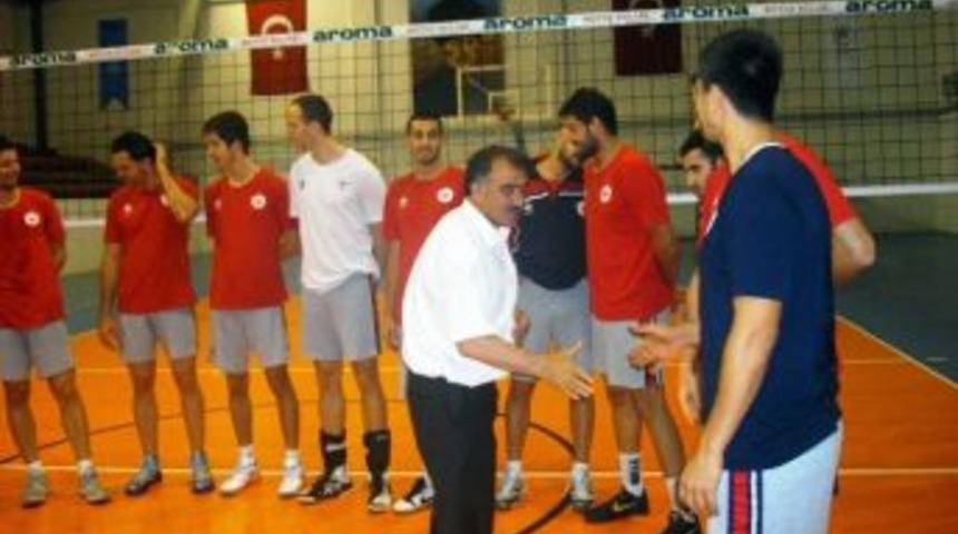 Başkan Canlı&rsquo;dan G&uuml;m&uuml;şhane Torulspor&rsquo;a Tatlı Ziyaret