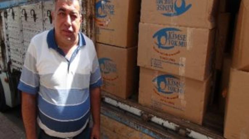 Kimse Yok Mu Derneği&rsquo;nden 3 Bin Kişilik Kıyafet Yardımı