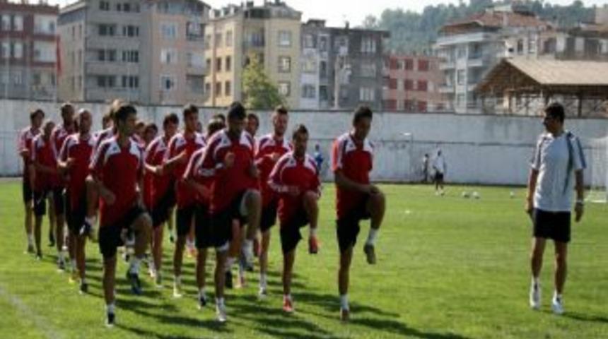 Kaymakam Demir'den &Uuml;nyespor&rsquo;a &lsquo;tatlı&rsquo; Ziyaret