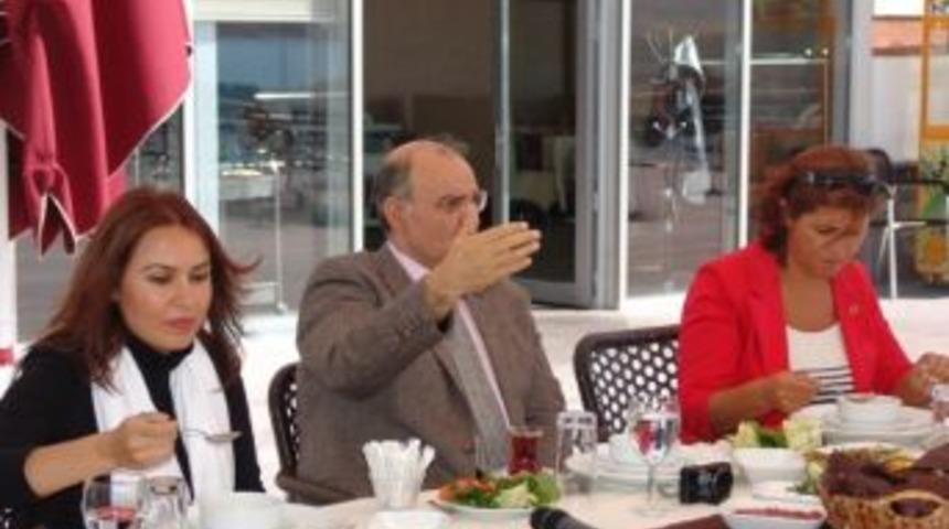 Başkan Yıldız Kadınlara Kayseri&rsquo;nin Denizi&rsquo;ni Anlattı