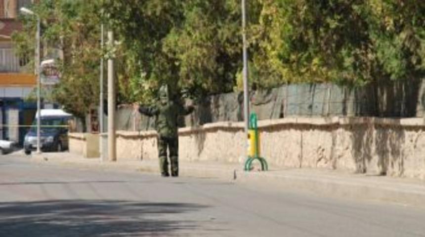 Ceylanpınar&rsquo;da Bomba Paniği