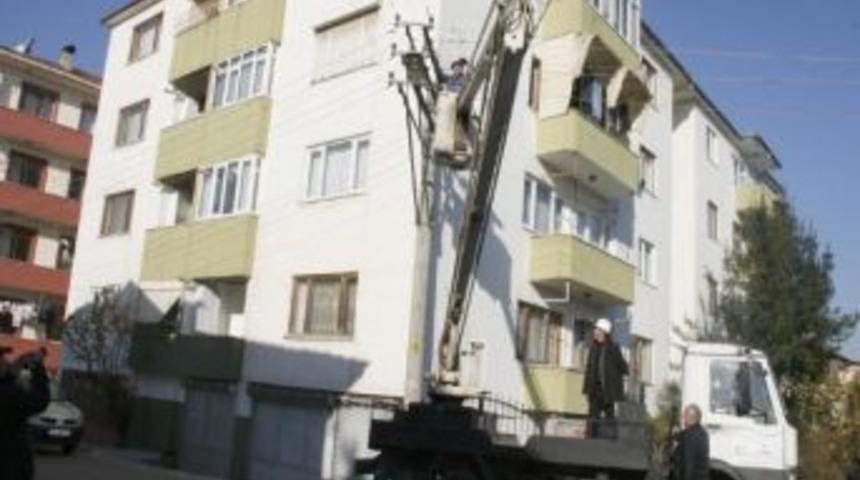 Sakarya B&uuml;y&uuml;kşehir Belediyesinden İl&ccedil;e Belediyerine Orta Hasarlılarda Gereğini Yapın Talimatı