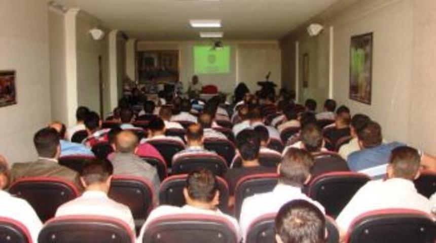Servis Şof&ouml;rlerine Seminer