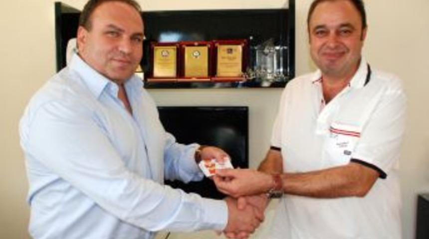 Adanaspor&rsquo;da kombine satışları s&uuml;r&uuml;yor