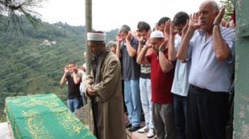 Chp &Ccedil;avuşlu Belde Başkanı Velioğlu Son Yolculuğuna Uğrulandı