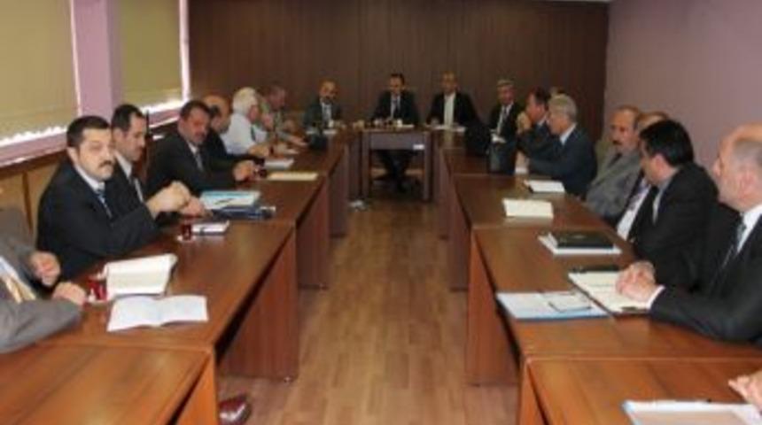 İl&ccedil;e Milli Eğitim M&uuml;d&uuml;rleri Biraraya Geldi