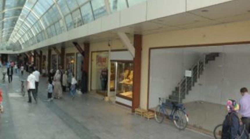 D&uuml;kkanları Yanan Esnaftan Başkan Aktaş&rsquo;a Teşekk&uuml;r