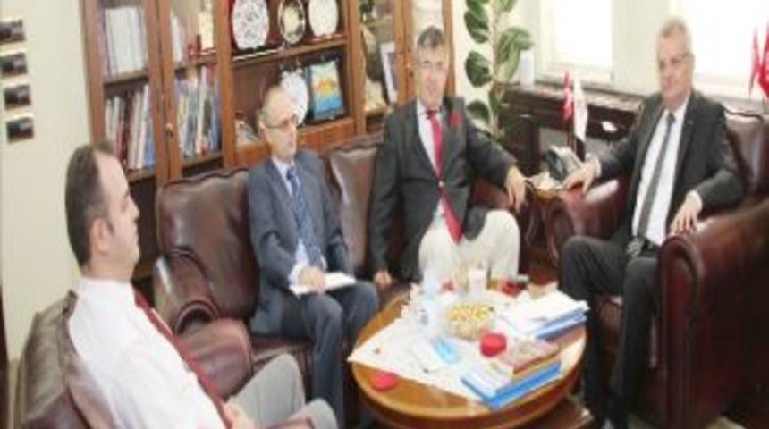 Bosnalı Diplomattan Vali &Ouml;zcan&rsquo;a Ziyaret