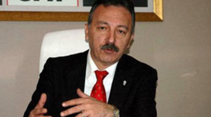 CHP'li eski başkana Başbakana hakaretten ceza