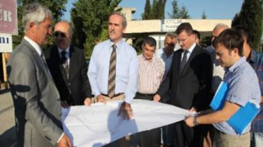 Panayır&acute;a K&ouml;pr&uuml;l&uuml; Kavşak