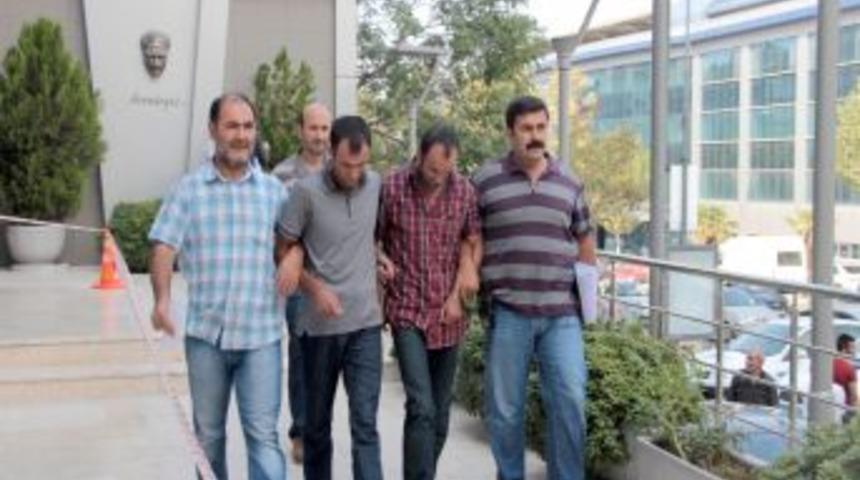Cep Telefonu Ve Diz&uuml;st&uuml; Bilgisayar &Ccedil;alan Ağabey-kardeş Tutuklandı