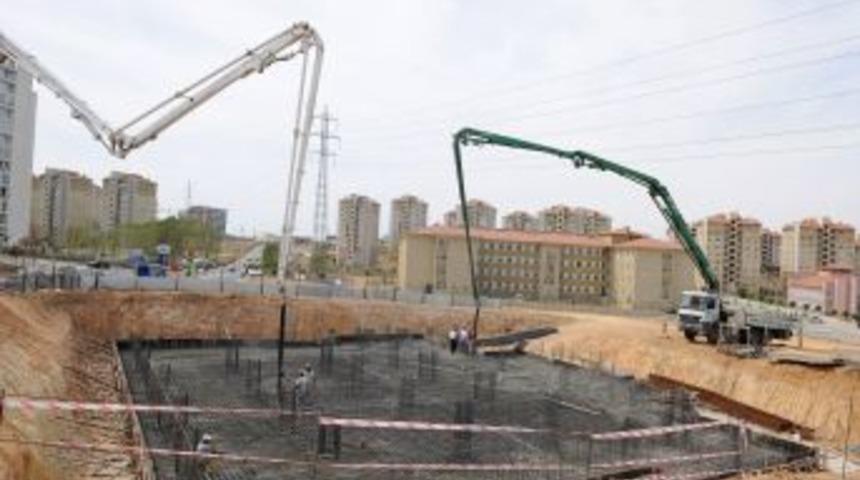 Necip Fazıl Kısak&uuml;rek Camisi'nin Temeli Dualarla Atıldı