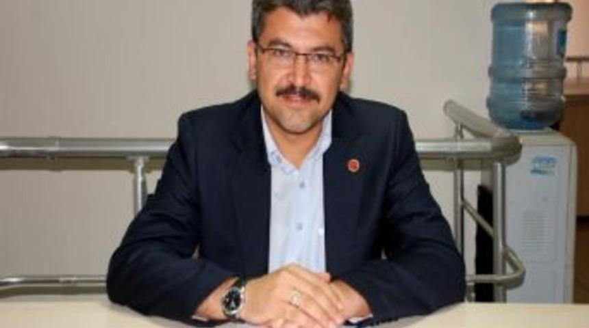 Boz&uuml;y&uuml;k Belediye Başkan Yardımcısı Sertler G&ouml;revinden İstifa Etti