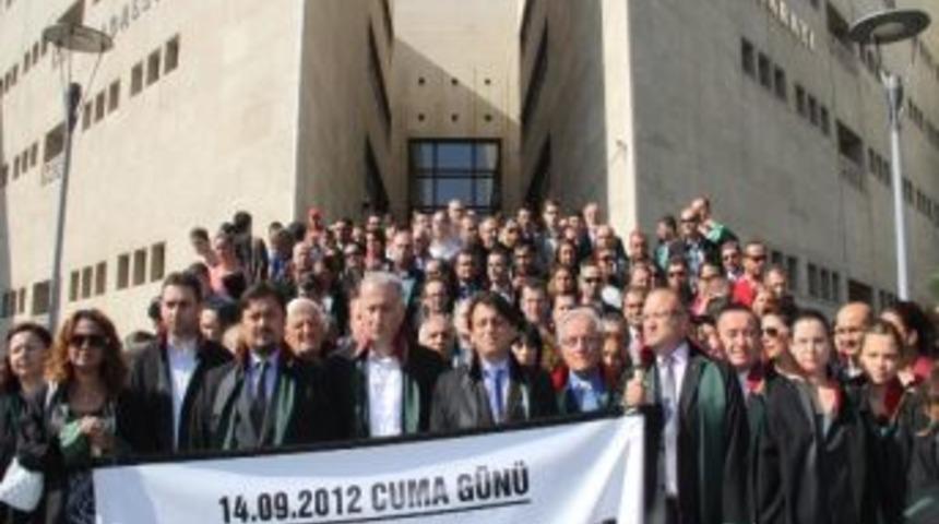 Bursalı Avukatlardan Saldırıya Kınama