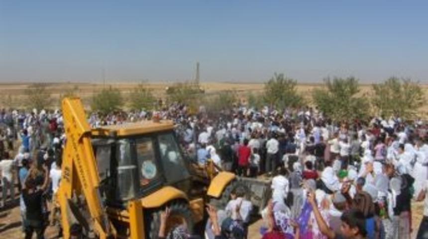 Pkk'lının Cenazesi Silopi'de Toprağa Verildi