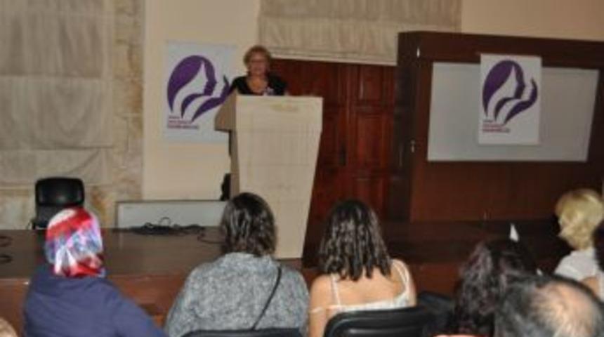 Kadın meclisi'nden panel