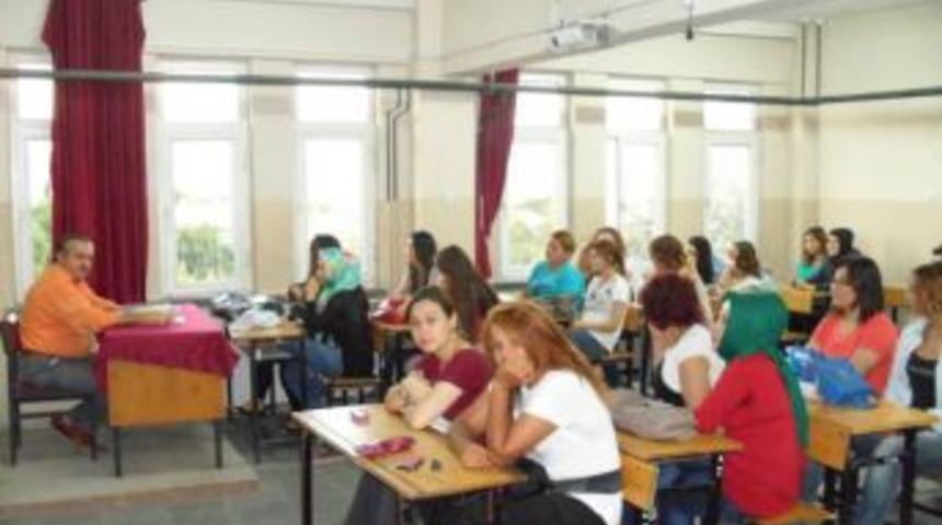 Somalı Berber Ve Kuaf&ouml;rlerin Ustalık Sevinci