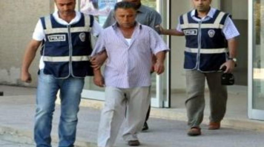 Vatandaşları Dolandıran Sahte Hakim Ve Savcı Yakalandı