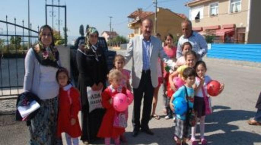 Başkan Doğan T&uuml;ys&uuml;zler Mahallesinde İncelemelerde Bulundu