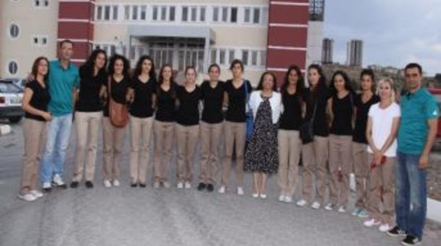 Ne&uuml; Bayan Basket&ccedil;ileri B Grubunda M&uuml;cadele Edecek