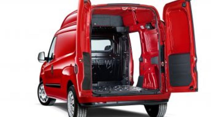 Bursalı Fiat Doblo B&uuml;y&uuml;yor