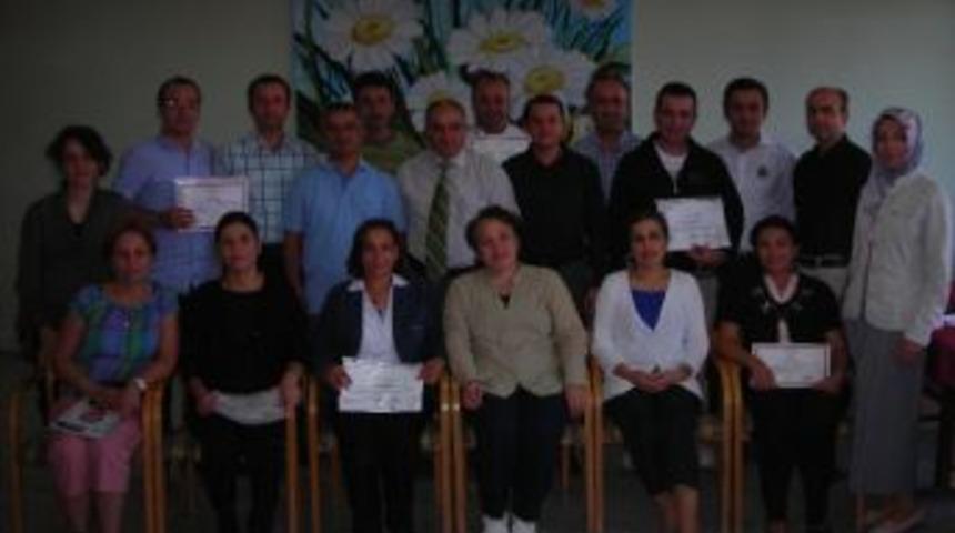 D&uuml;zce Mem Tarafından Teknik Ve End&uuml;stri Meslek Lisesinde Girişimcilik Semineri Verildi