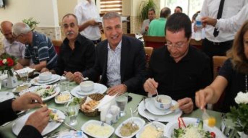 Karşıyaka Sosyal Tesisleri İ&ccedil;inde A&ccedil;ılan Et Lokantası İzmirlilerin Yeni Adresi Olacak