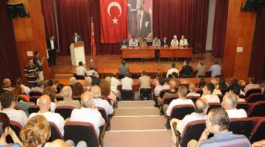 Akparti Kuşadası İl&ccedil;e Danışma Kurulu Toplantısı Yapıldı
