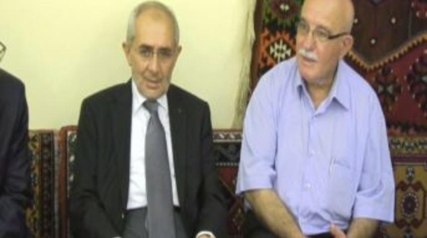 AK Parti&rsquo;den Şehit Evi Ve Polis Merkezine Ziyaret