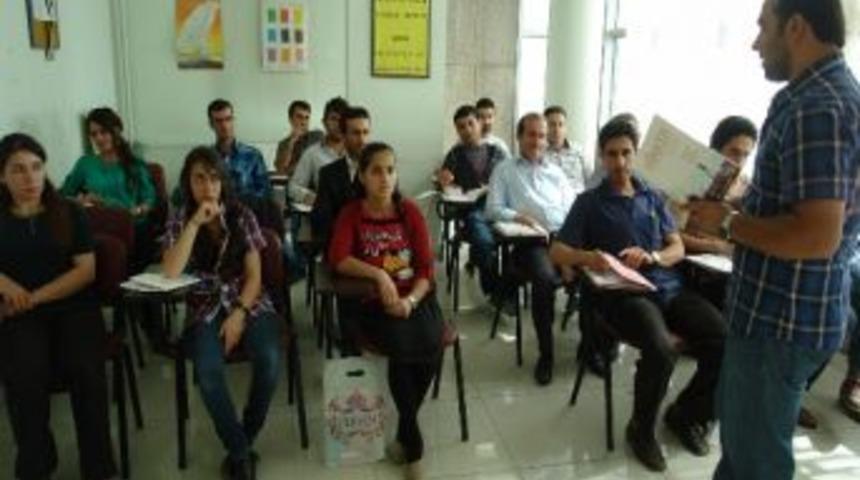 Y&uuml;ksekova&rsquo;da K&uuml;rt&ccedil;e Dil Kursuna Yoğun İlgi