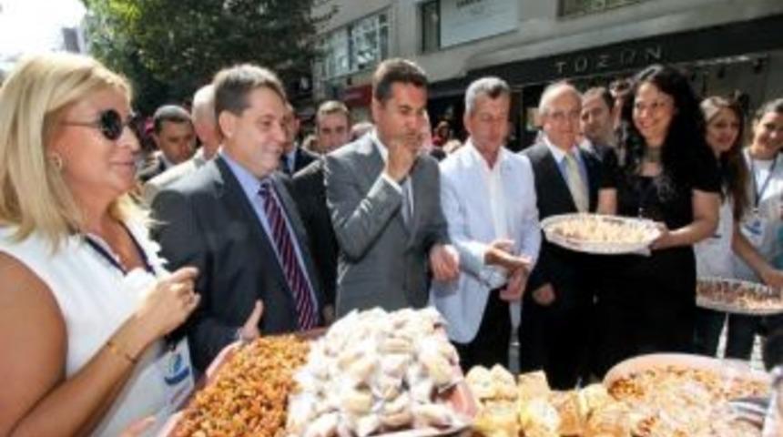 İstanbul'a İzmir &Ccedil;ıkarması