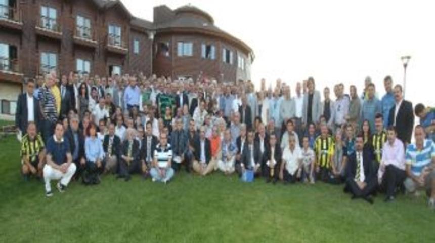 Fenerbah&ccedil;e Dernekleri Topuk Yaylası&rsquo;nda Toplandı